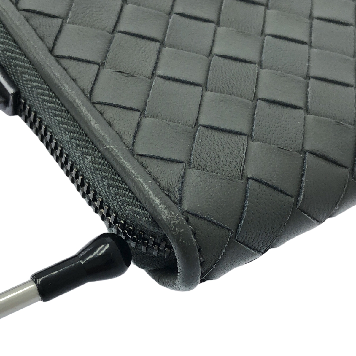 BOTTEGA VENETA / ボッテガヴェネタ イントレチャート Lジップ ウォレット 長財布