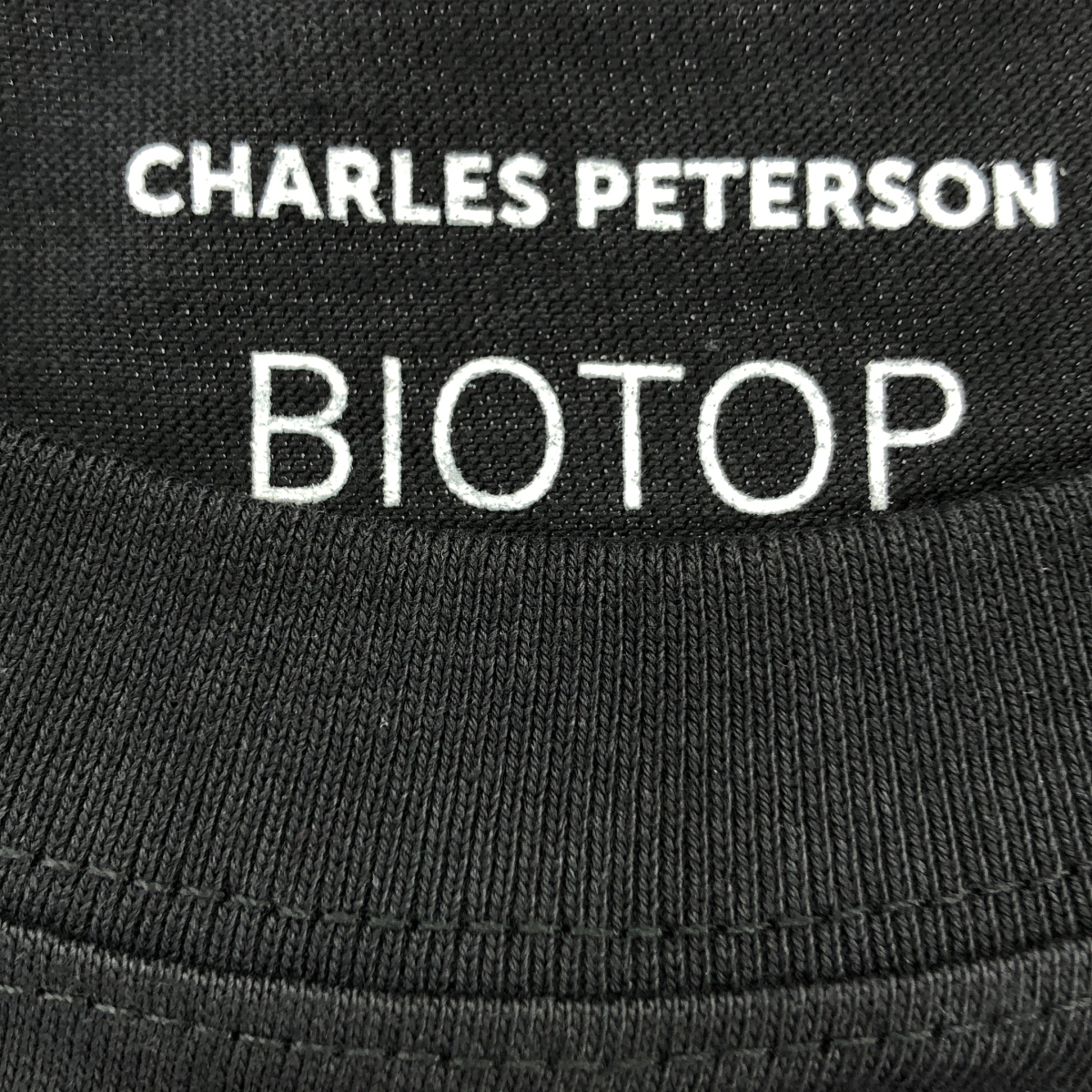 その他 Charles Peterson Nirvana Kurt Cobain フォト プリントTシャツ