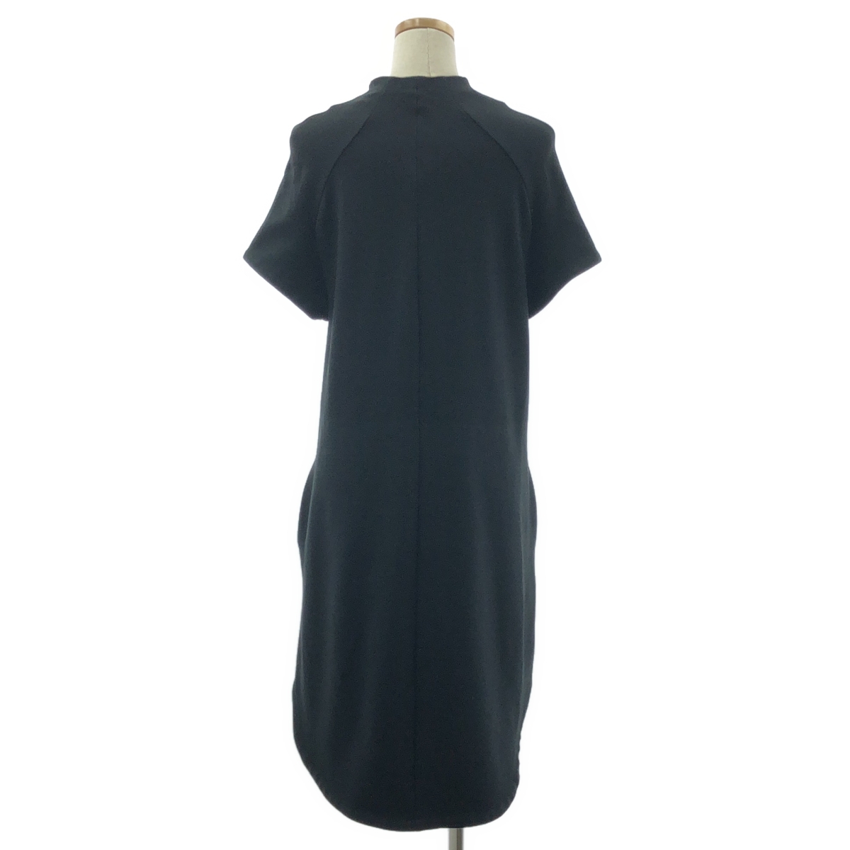 Mame Kurogouchi / マメクロゴウチ Vネック 袖切替 デザイン ワンピース