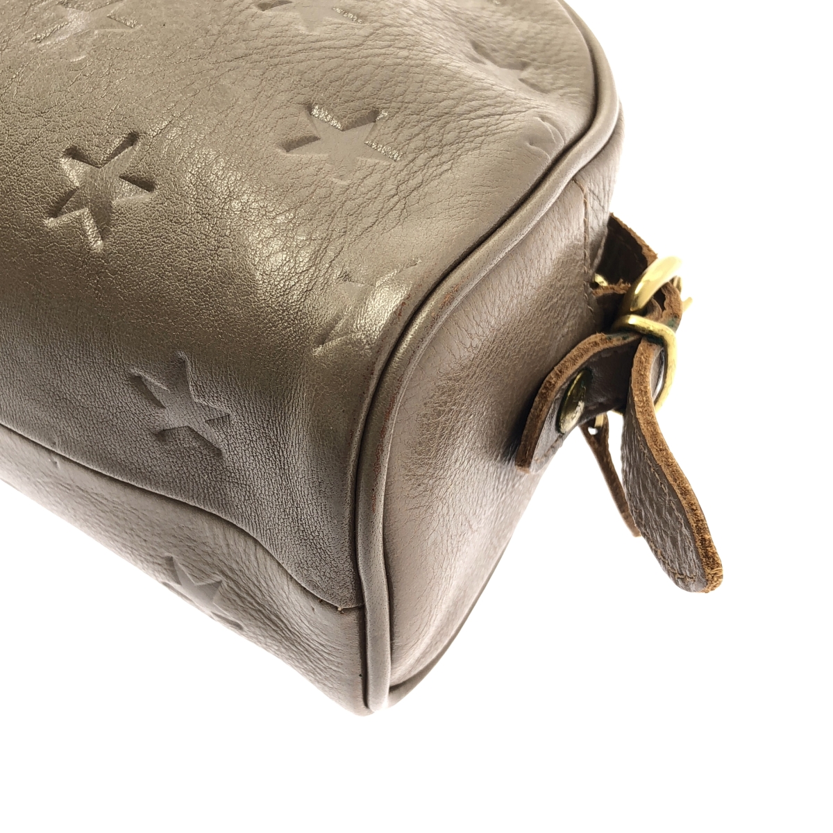 IL BISONTE / イルビゾンテ レザー スター型押し ショルダーバッグ