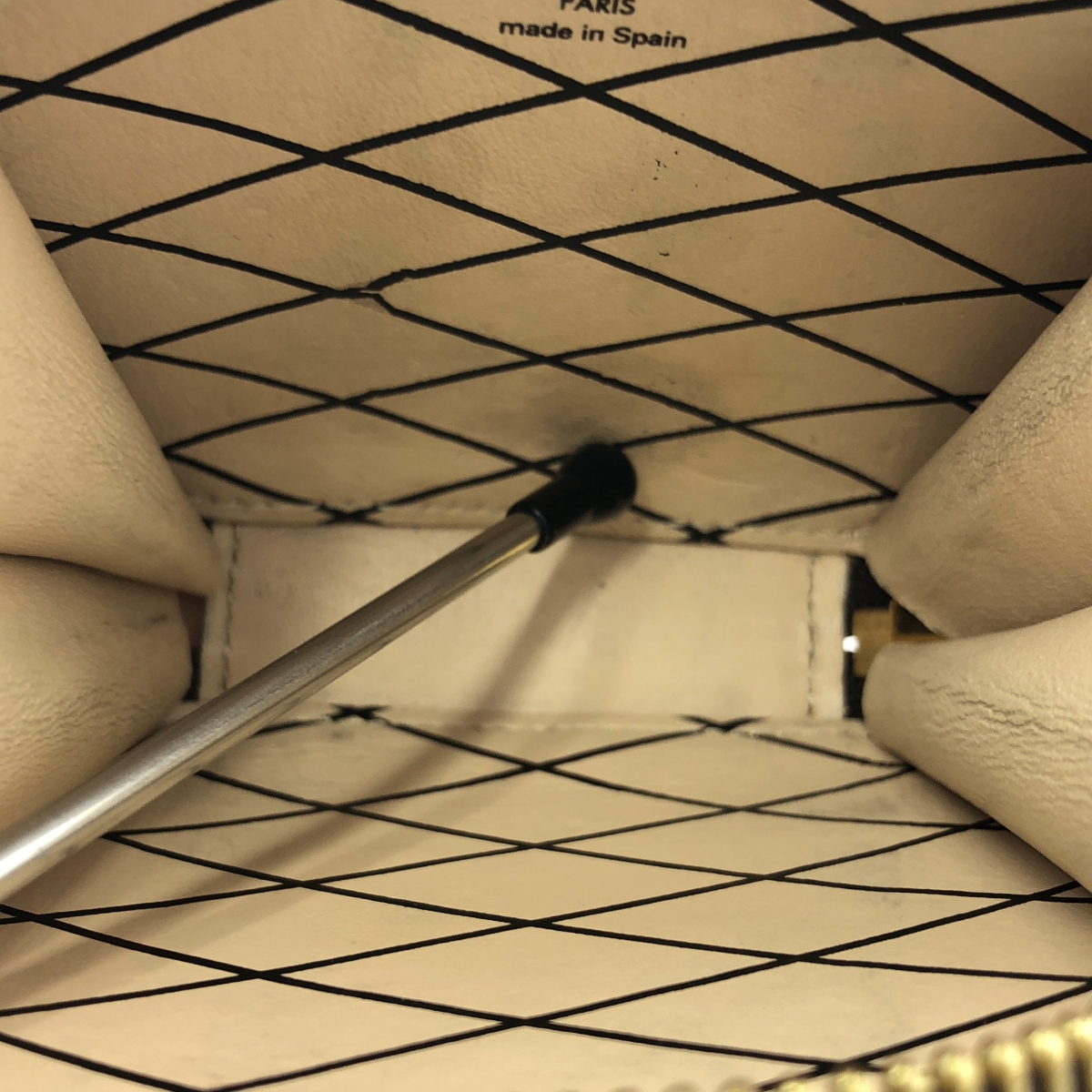 Louis Vuitton / ルイヴィトン M63886 / マイクロ･ボワット･シャポー レザー コインケース ポーチ