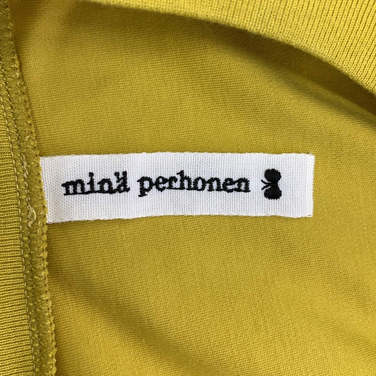 mina perhonen / ミナペルホネン tanssi ワンポイント刺しゅう ロングスリーブカットソー