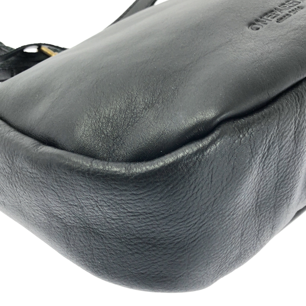 その他 SVスクエア レザー ショルダーバッグ