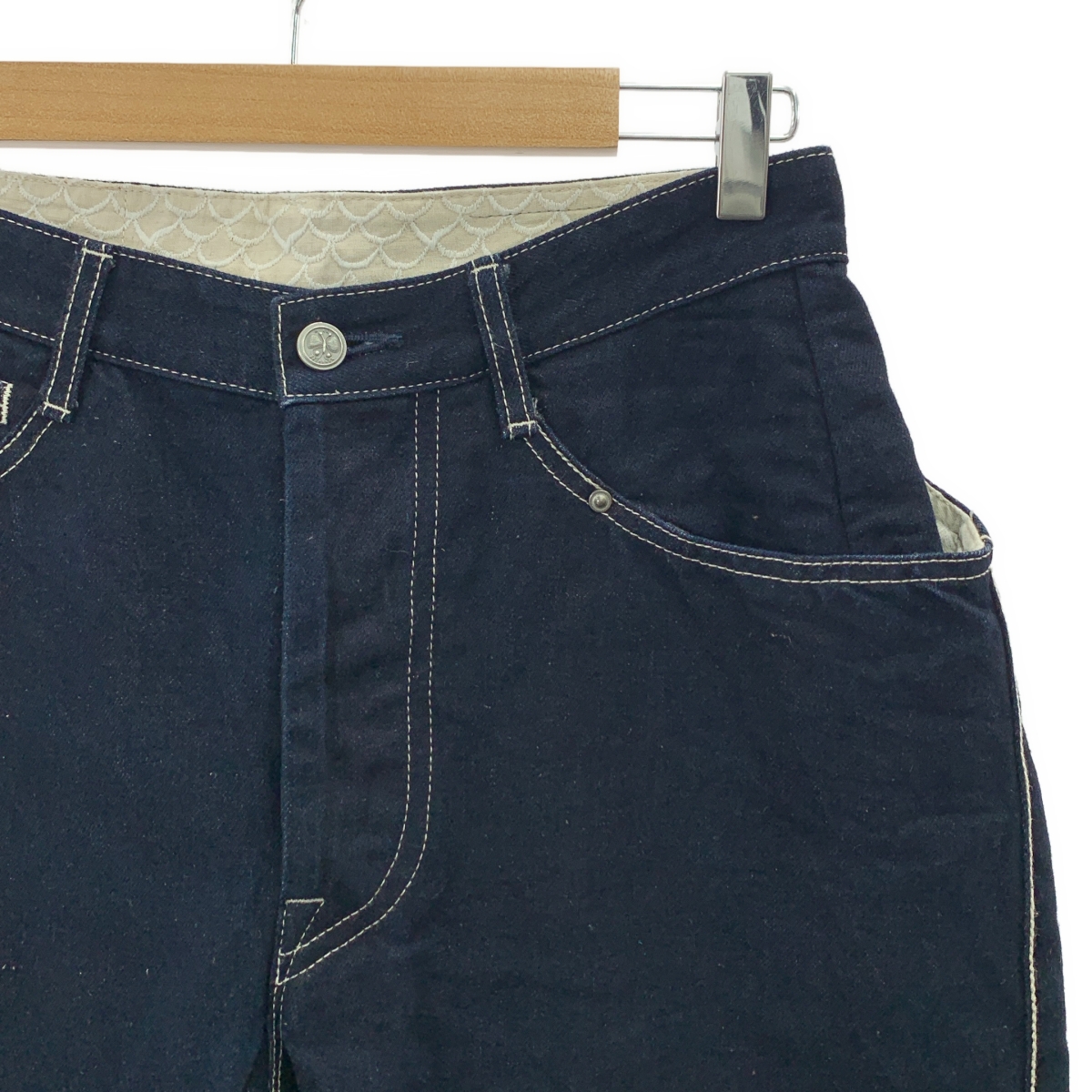 mina perhonen / ミナペルホネン always / レザーパッチ 濃紺デニムパンツ