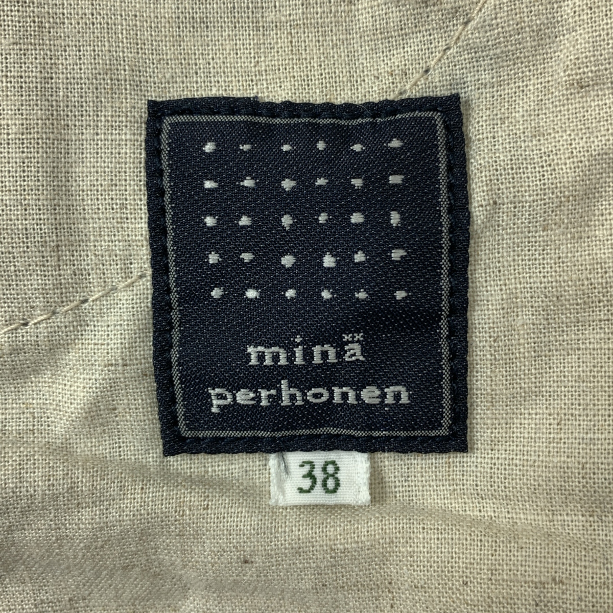 mina perhonen / ミナペルホネン always / レザーパッチ 濃紺デニムパンツ