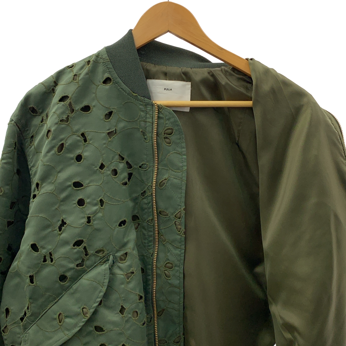 TOGA PULLA / トーガプルラ Nylon twill embroidery blouson / エンブロイダリー ブルゾン ジャケット