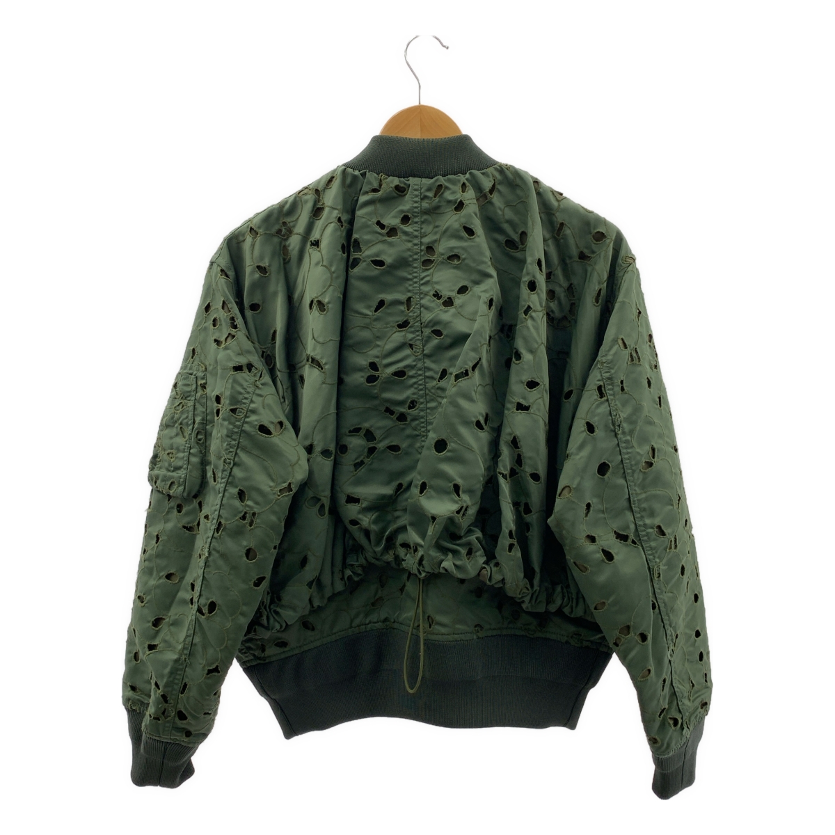 TOGA PULLA / トーガプルラ Nylon twill embroidery blouson / エンブロイダリー ブルゾン ジャケット
