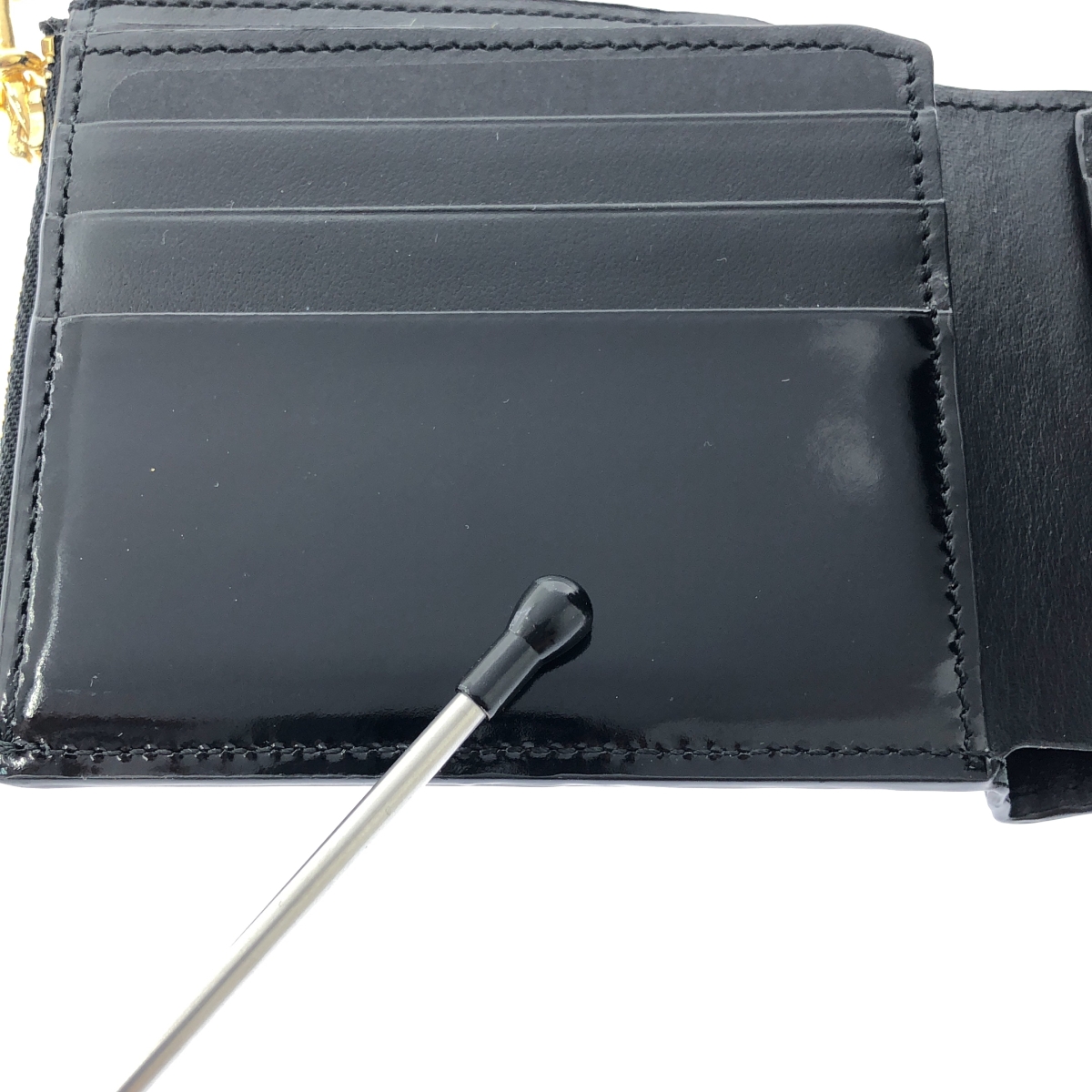 sacai / サカイ メタルジップチャーム 二つ折 レザー ウォレット 財布