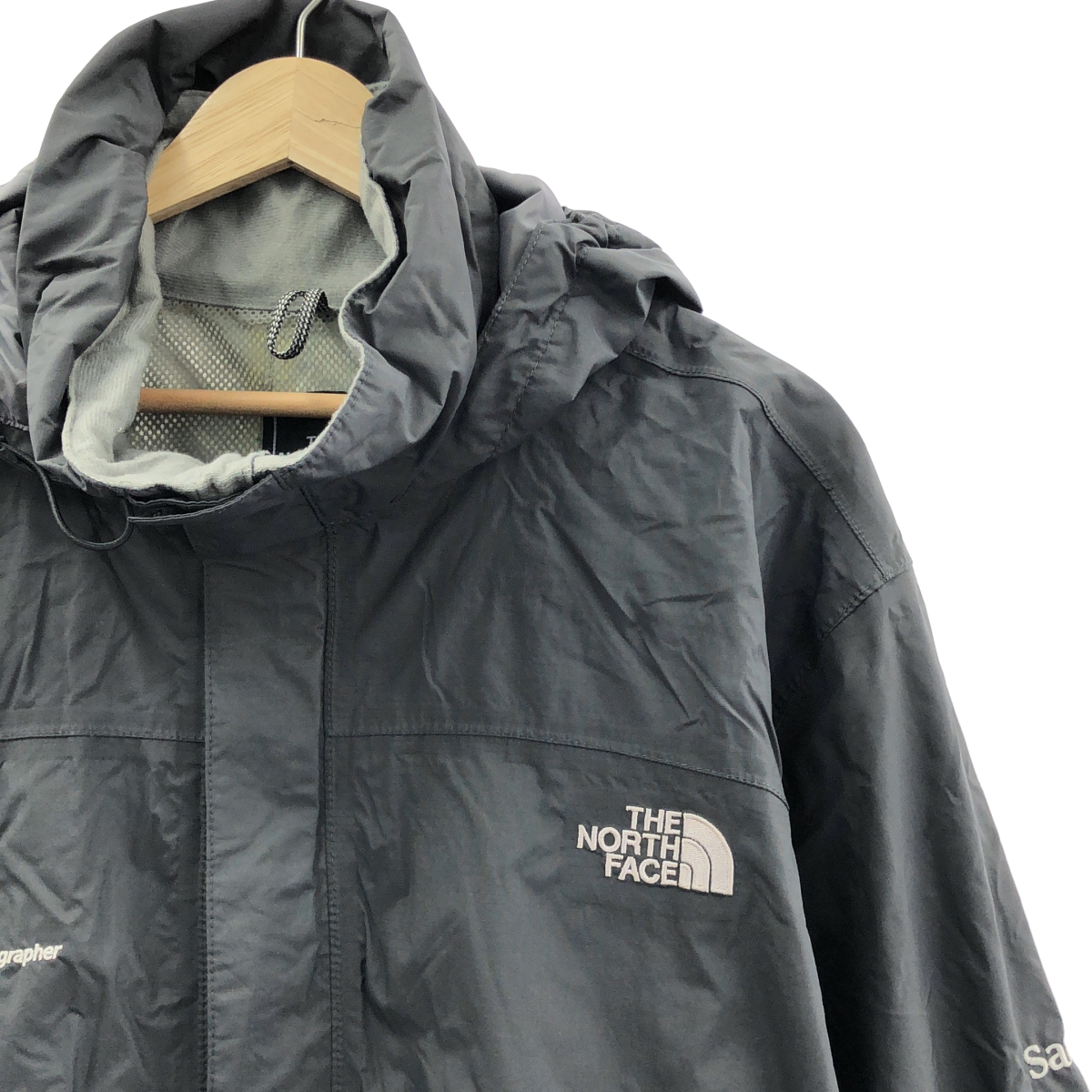 THE NORTH FACE / ザノースフェイス SanDisk 企業ロゴ刺しゅう HYVENT ナイロン マウンテンパーカー