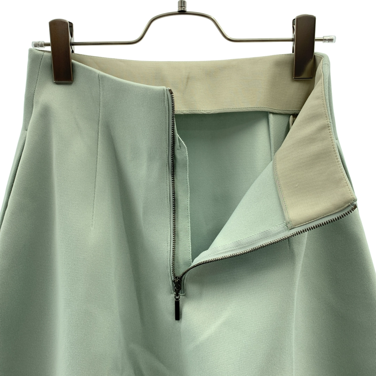 ebure / エブール ダブルラッセル バックジップ フレア スカート