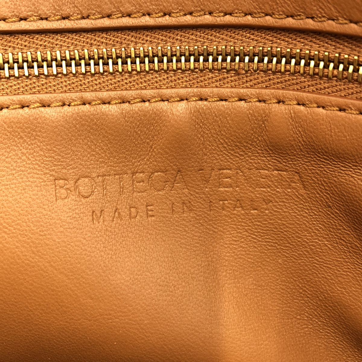 BOTTEGA VENETA / ボッテガヴェネタ ミディアム バウレットボーリング バッグ
