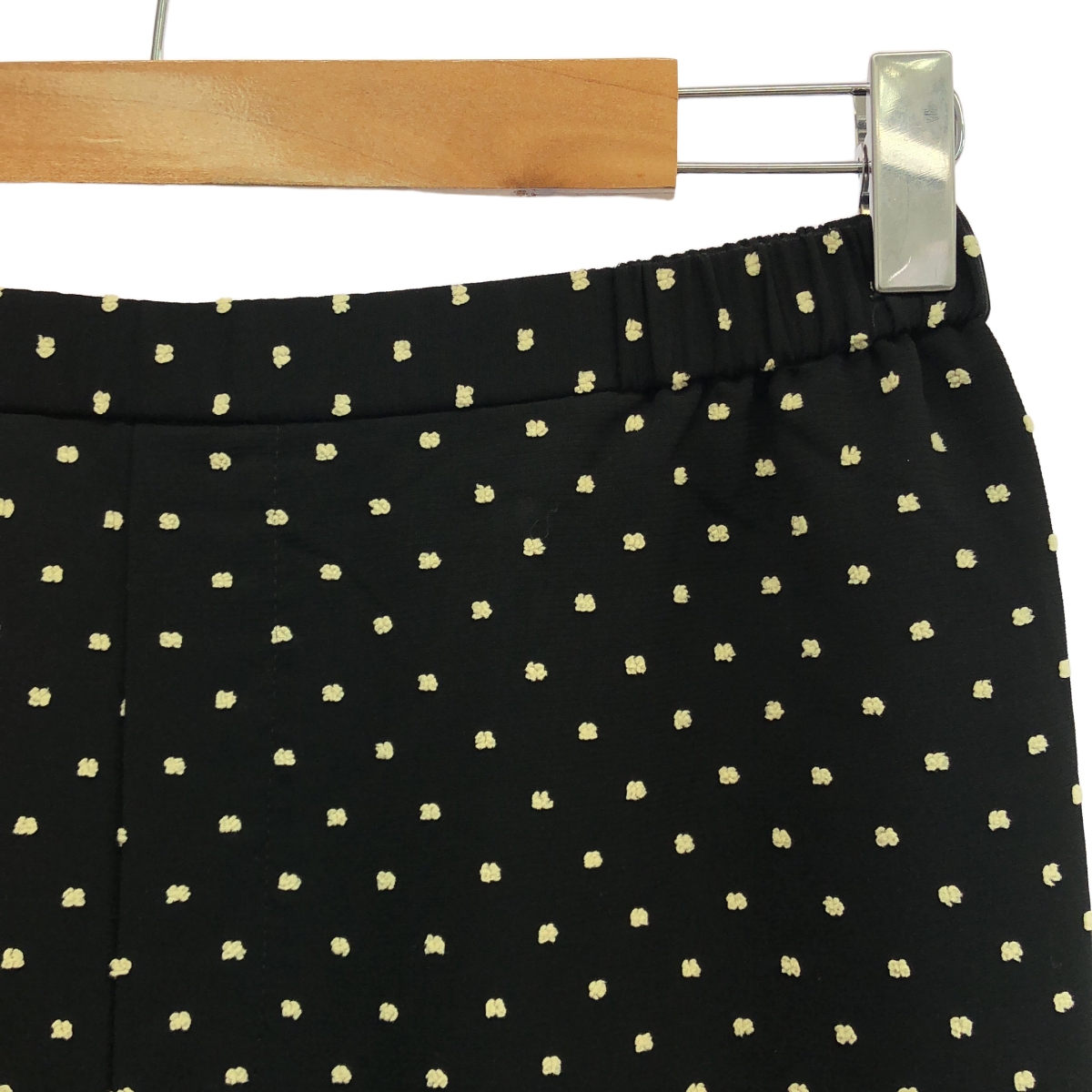 その他 ドット刺しゅう キュプラ イージーパンツ 裾スリット