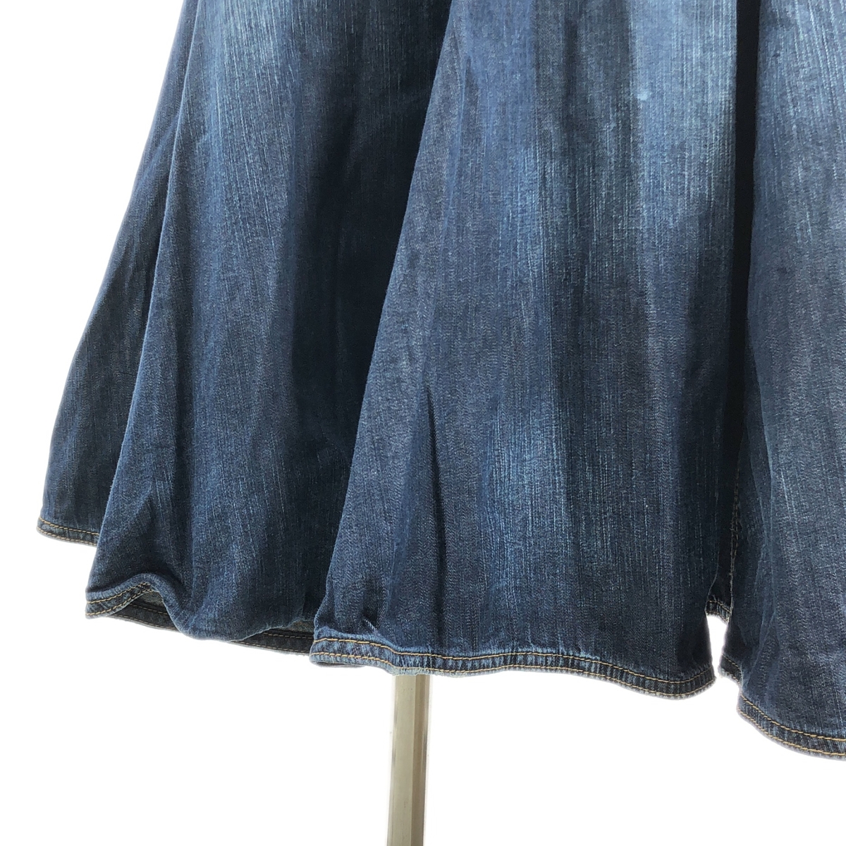 DSQUARED2 / ディースクエアード ペンキ・ダメージ加工 サイドジップ デニムスカート