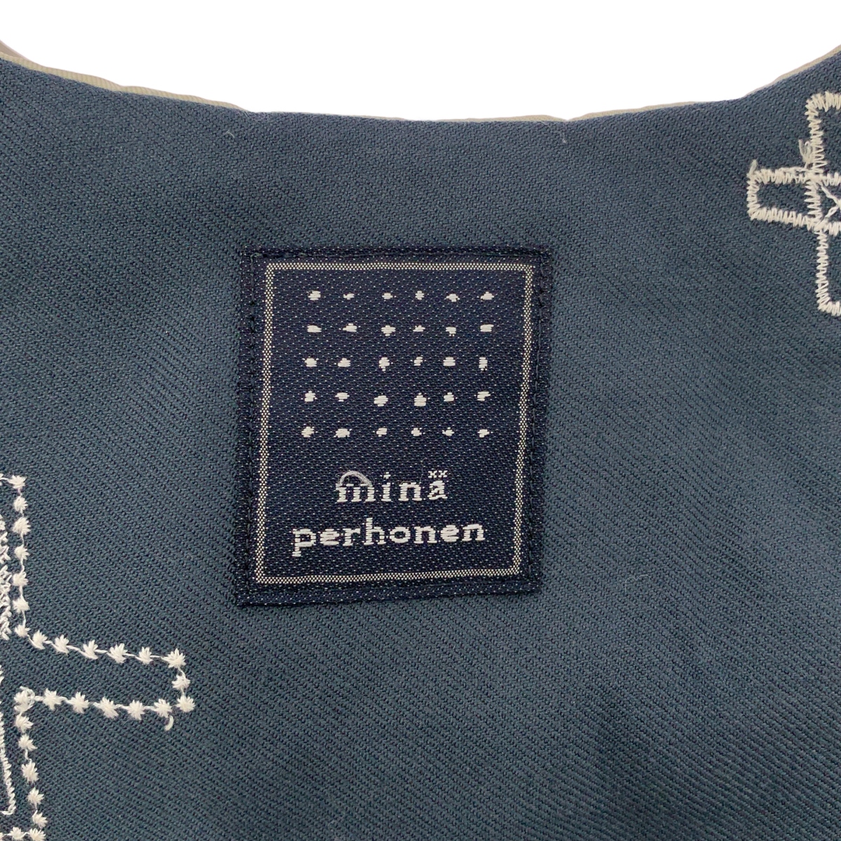 mina perhonen / ミナペルホネン plus / エンブロイダリー ハンド トート エッグバッグ