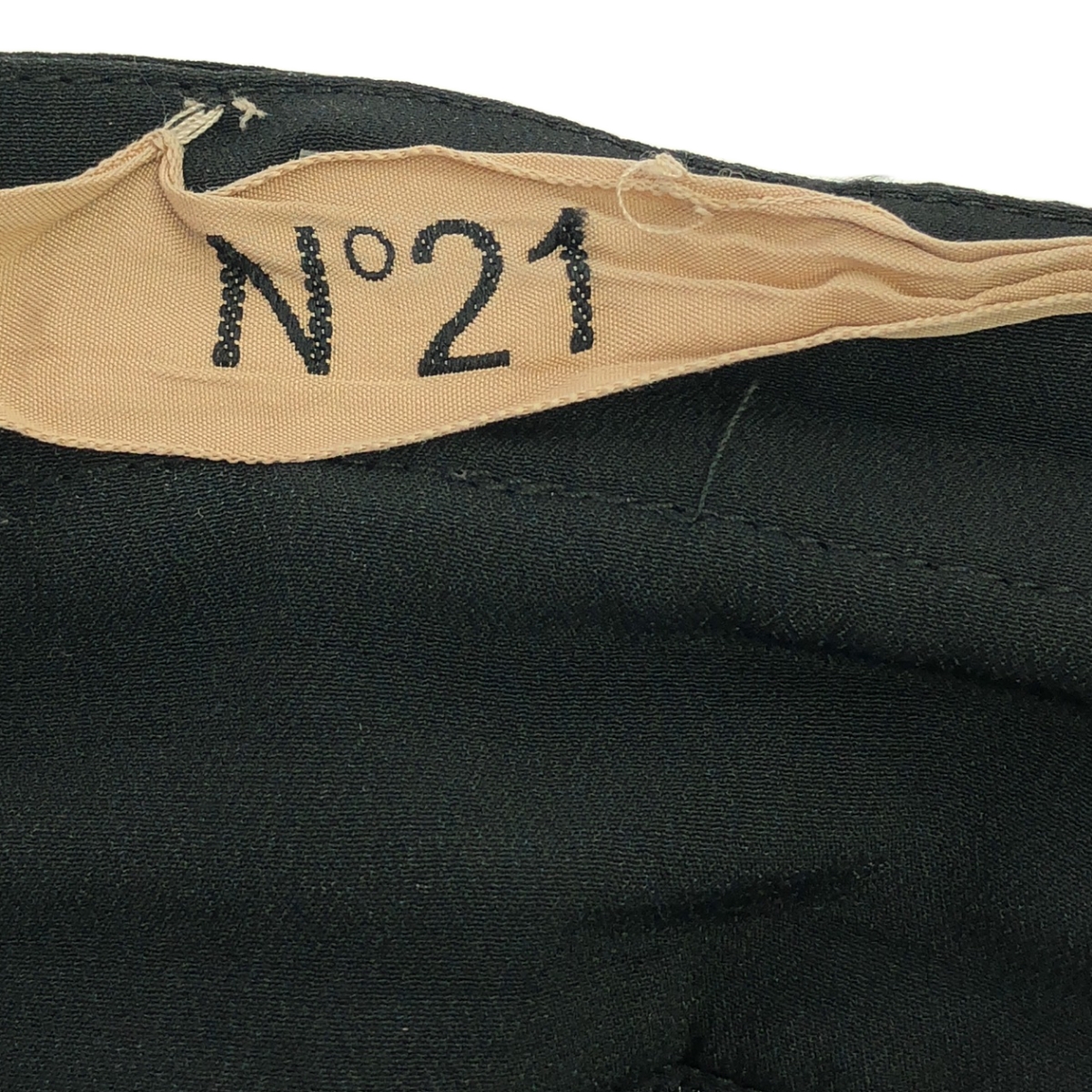 N°21 / ヌメロヴェントゥーノ シルク混フレアスカート