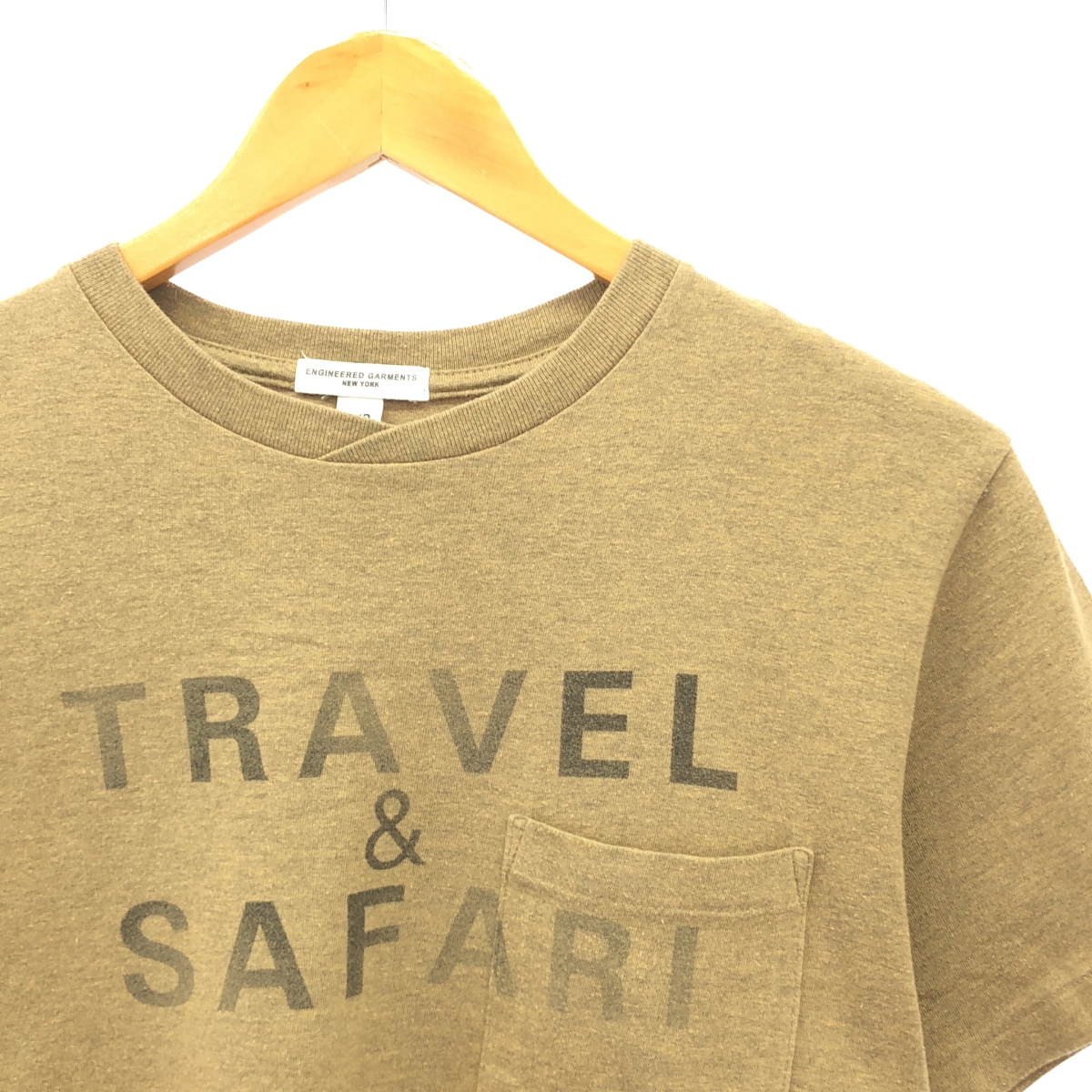 Engineered Garments / エンジニアドガーメンツ TRAVEL&SAFARI プリント ポケット Tシャツ