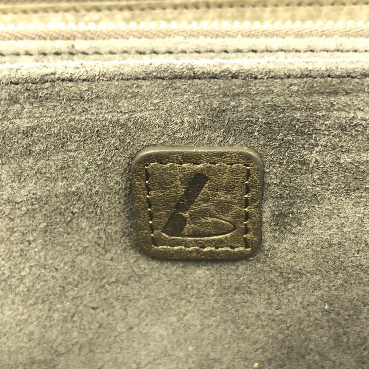 土屋鞄 / ツチヤカバン トーンオイルヌメ クッションファスナー 長財布