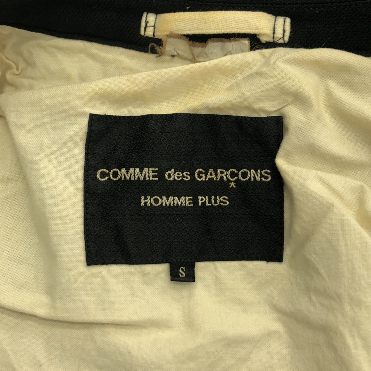 COMME des GARCONS HOMME PLUS / コムデギャルソンオムプリュス ポリエステル縮絨 ハーフコート