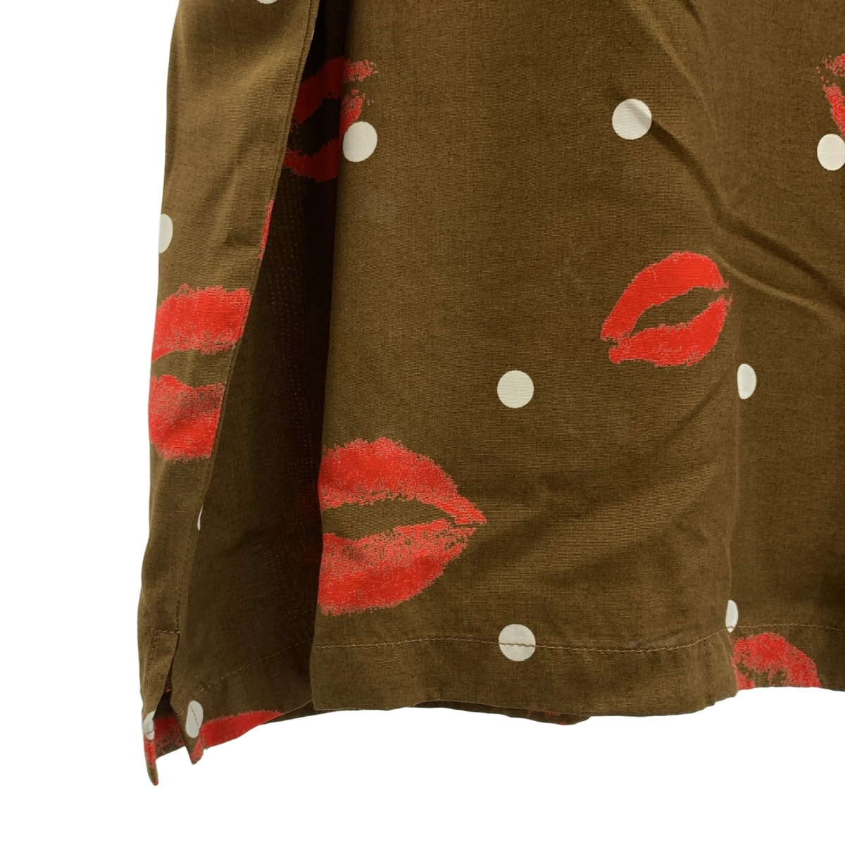 Aloha Blossom / アロハブロッサム Kiss / レーヨン 総柄 オープンカラー オーバー シャツ