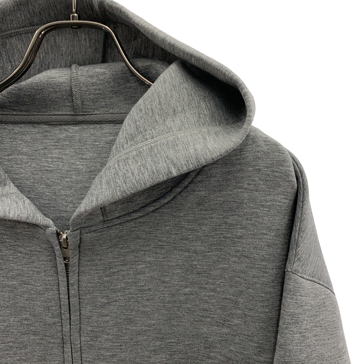 その他 ボリュームジップアップフーディー