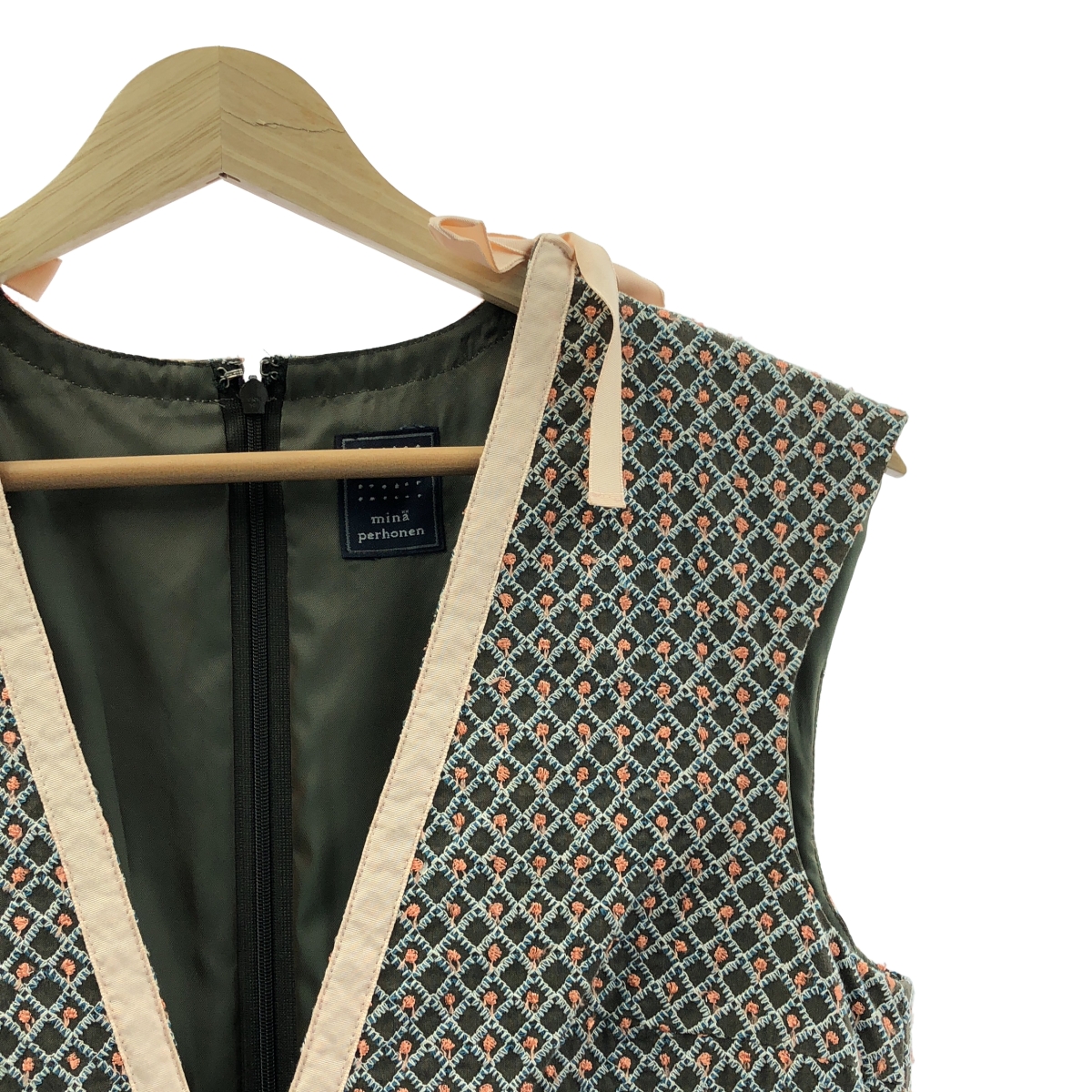 mina perhonen / ミナペルホネン nomade / エンブロイダリー リボン ワンピース / 総裏地