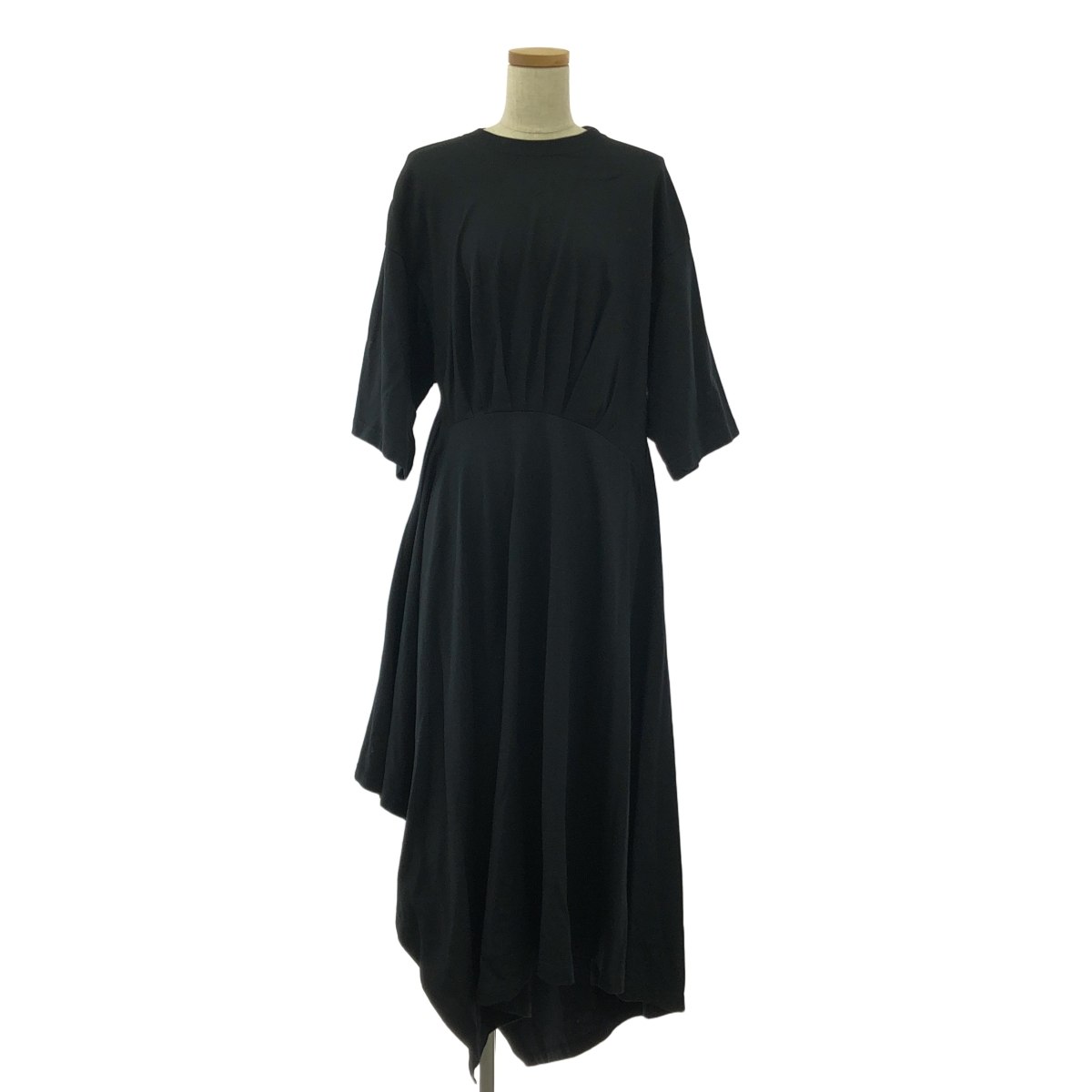 BALENCIAGA / バレンシアガ