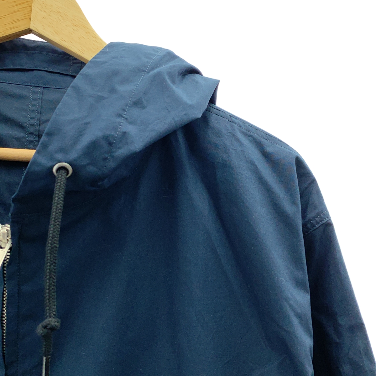 MHL. / エムエイチエルマーガレットハウエル PROOFED COTTON / プロップド コットン ポプリン フルジップ ジャケット フーディ