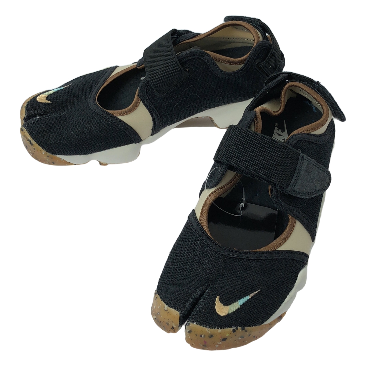NIKE / ナイキ