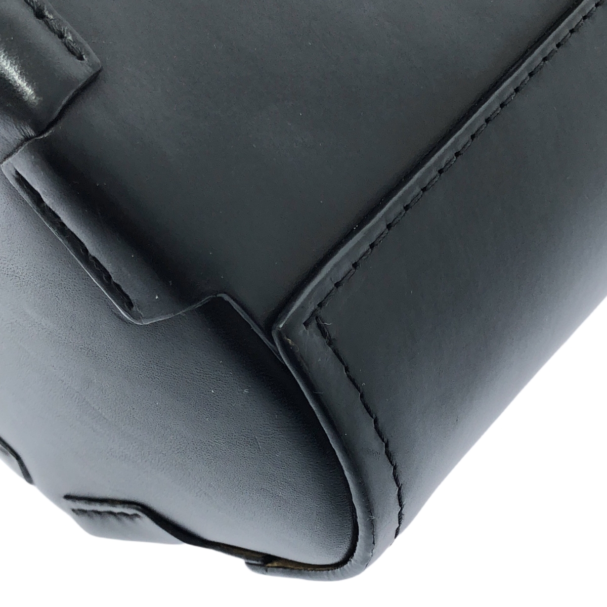 LOEWE / ロエベ アナグラム ロゴ レザー バンブー ハンドル バケットバッグ