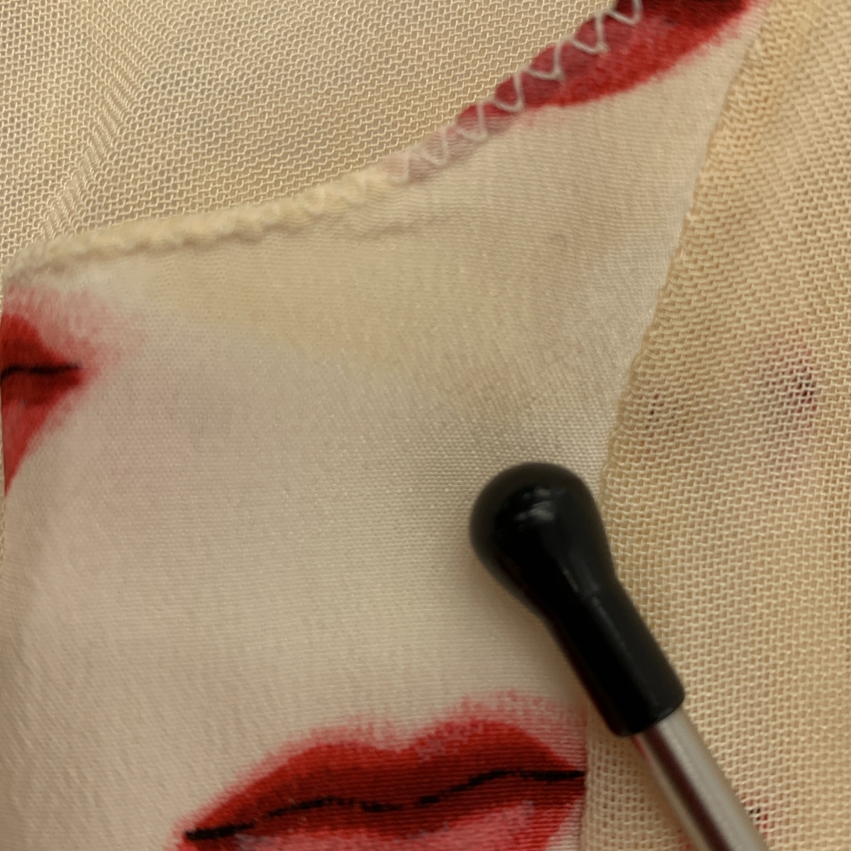 PRADA / プラダ シルク プリーツ シアー リッププリント ワンピース