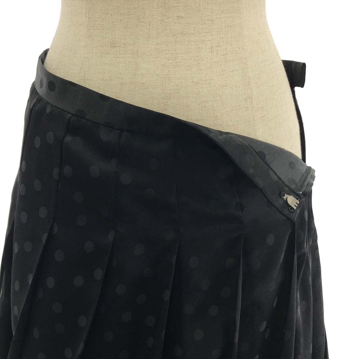 JUNYA WATANABE COMME des GARCONS / ジュンヤワタナベ ポリエステル ドット 立体 変形 サイドジップ ボリューム スカート