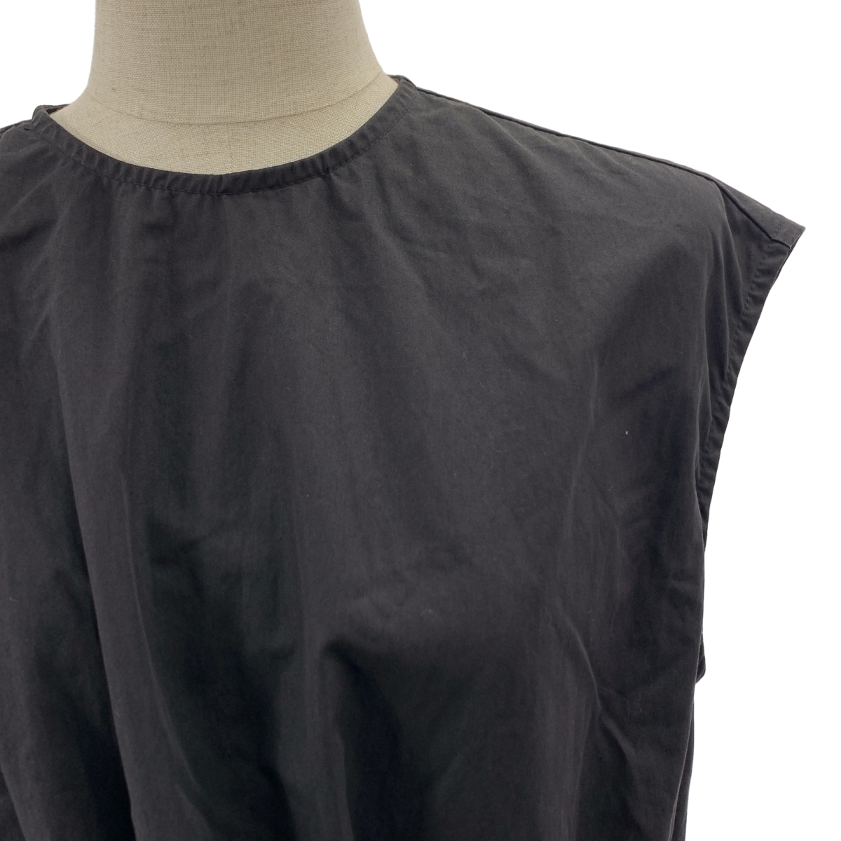 Christian Wijnants / クリスチャンワイナンツ ウエストリボン ギャザー ノースリーブワンピース