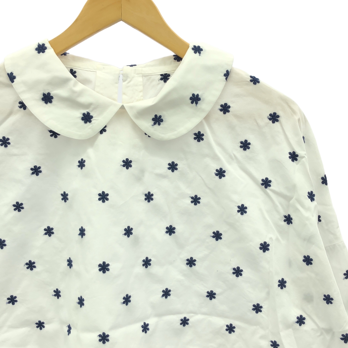 nooy / ヌーイ エンブロイダリー ラウンドカラー ブラウス