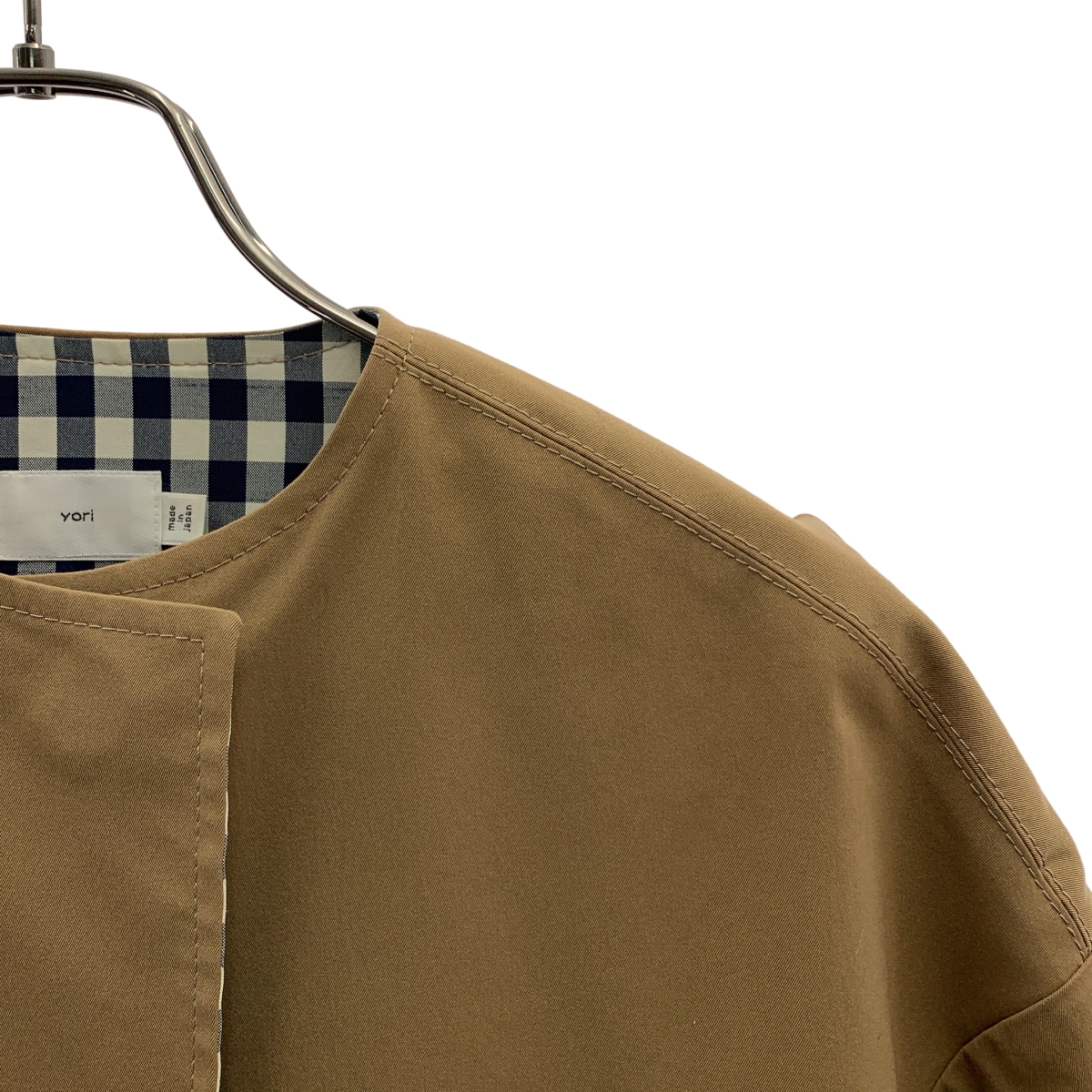 yori / ヨリ ノーカラー ストレッチ チノコート