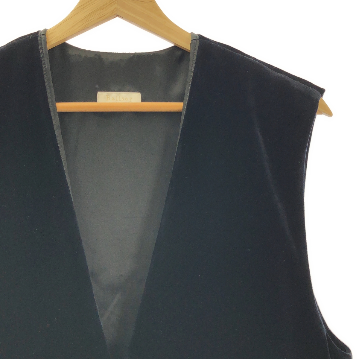 Tomorrowland BALLSEY / トゥモローランドボールジー マット ベロア Vネック ベスト