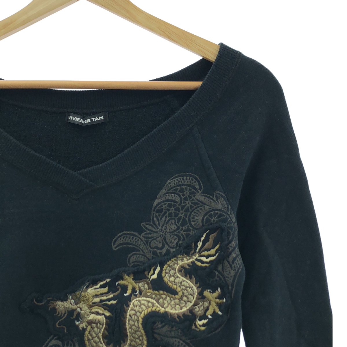 VIVIENNE TAM / ヴィヴィアンタム ドラゴン エンブロイダリー スウェット トレーナー