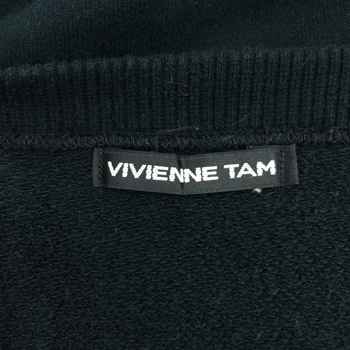 VIVIENNE TAM / ヴィヴィアンタム ドラゴン エンブロイダリー スウェット トレーナー