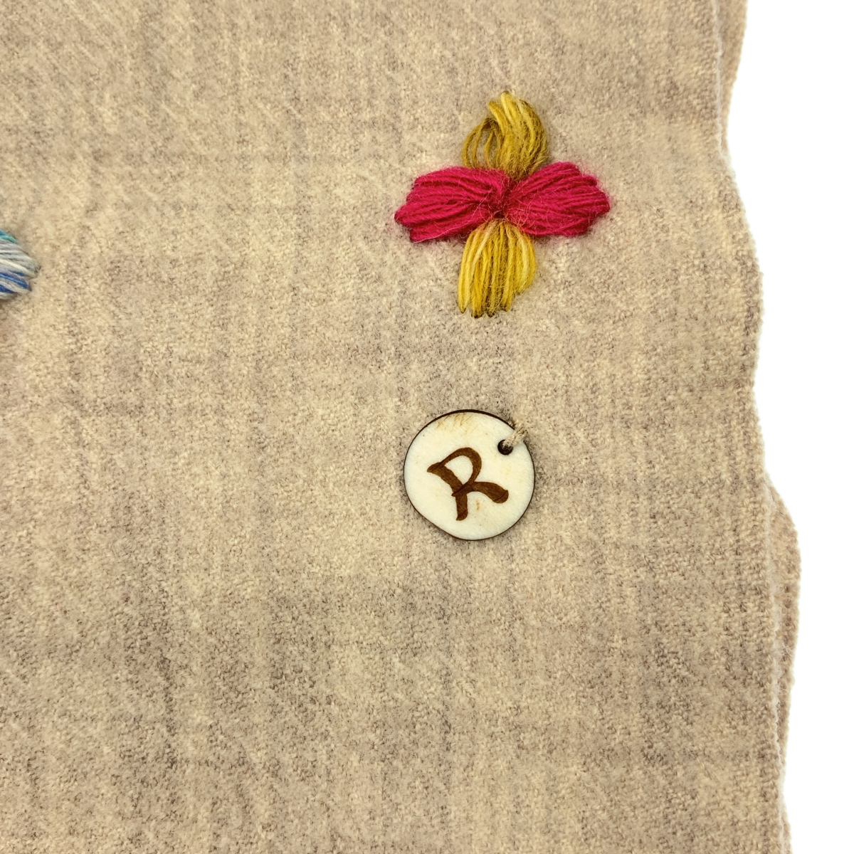 45r / フォーティファイブアール クロス 刺しゅう フリンジ マフラー ストール