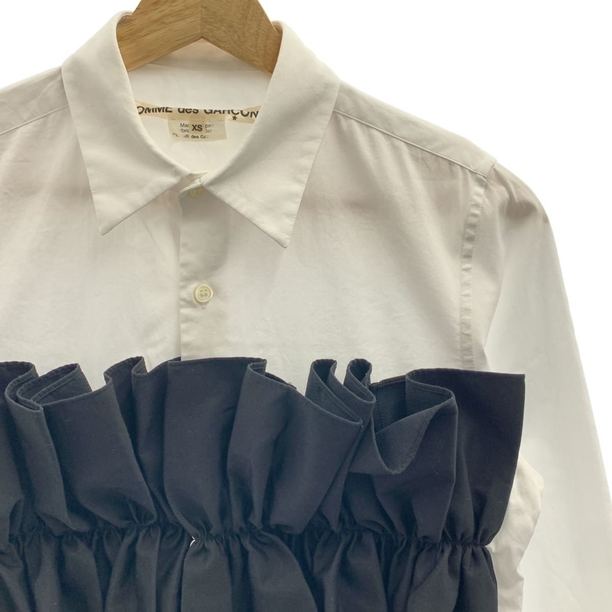 COMME des GARCONS / コムデギャルソン コットン フリル 装飾 レギュラーカラー シャツ