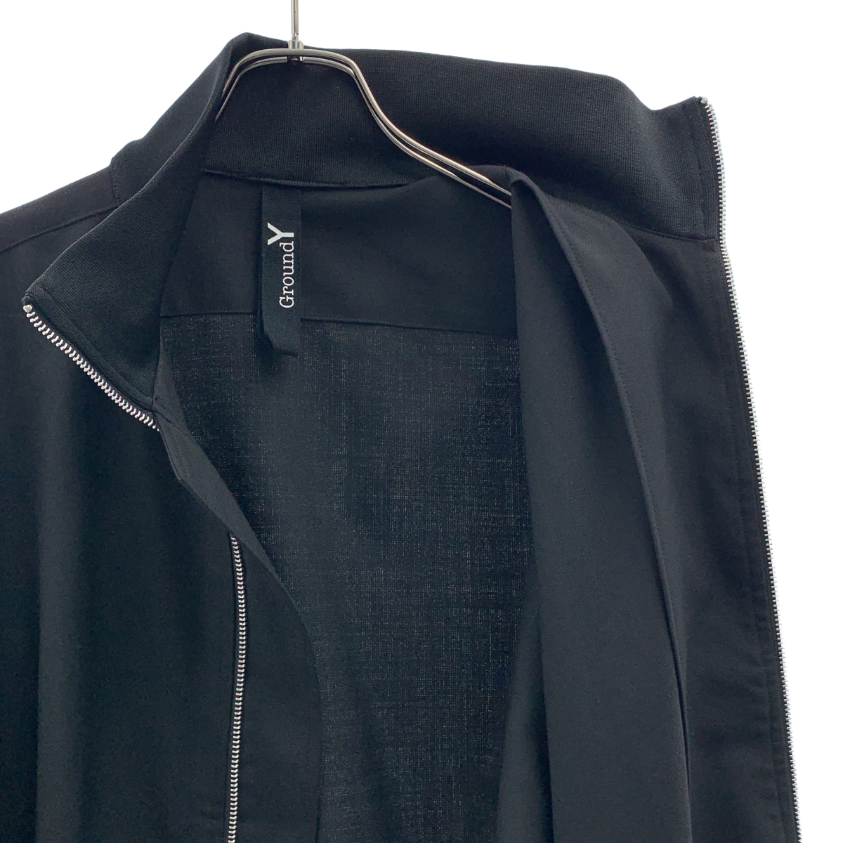 Ground Y / グラウンドワイ ジップアップ ボーン刺しゅう スタンドカラーコート