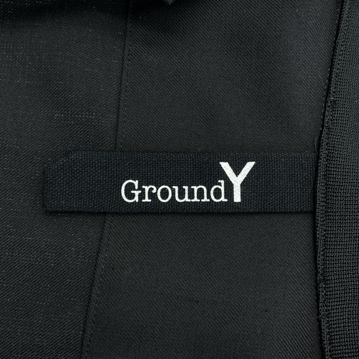 Ground Y / グラウンドワイ ジップアップ ボーン刺しゅう スタンドカラーコート