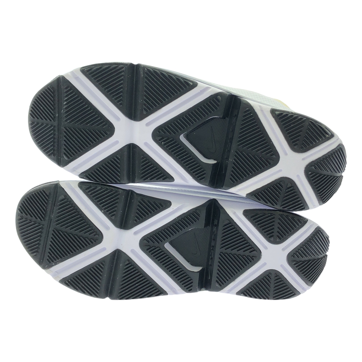 NIKE / ナイキ GO FLYEASE ゴーフライイーズ スニーカー