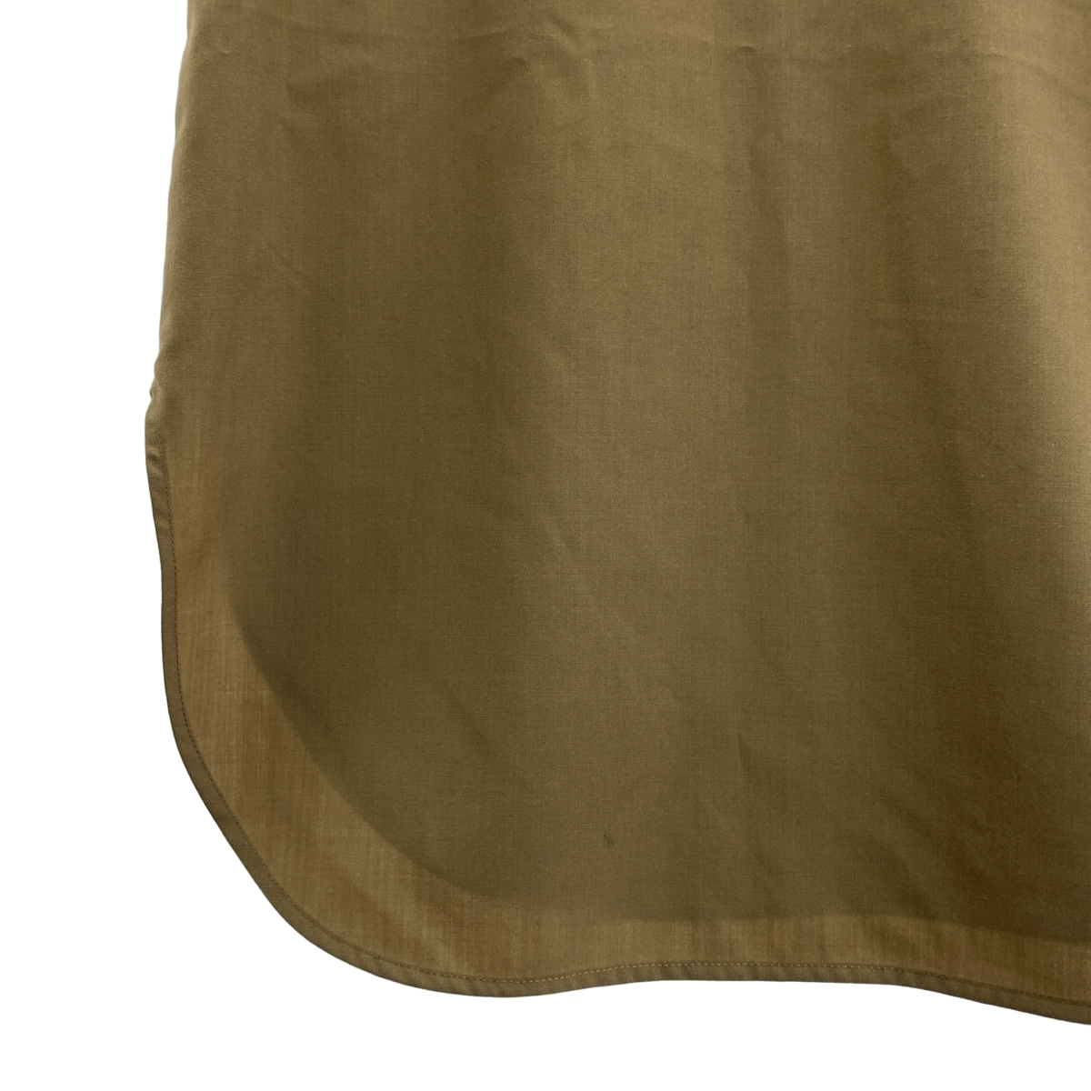 loin. / ロワン ウール ノースリーブ トップス