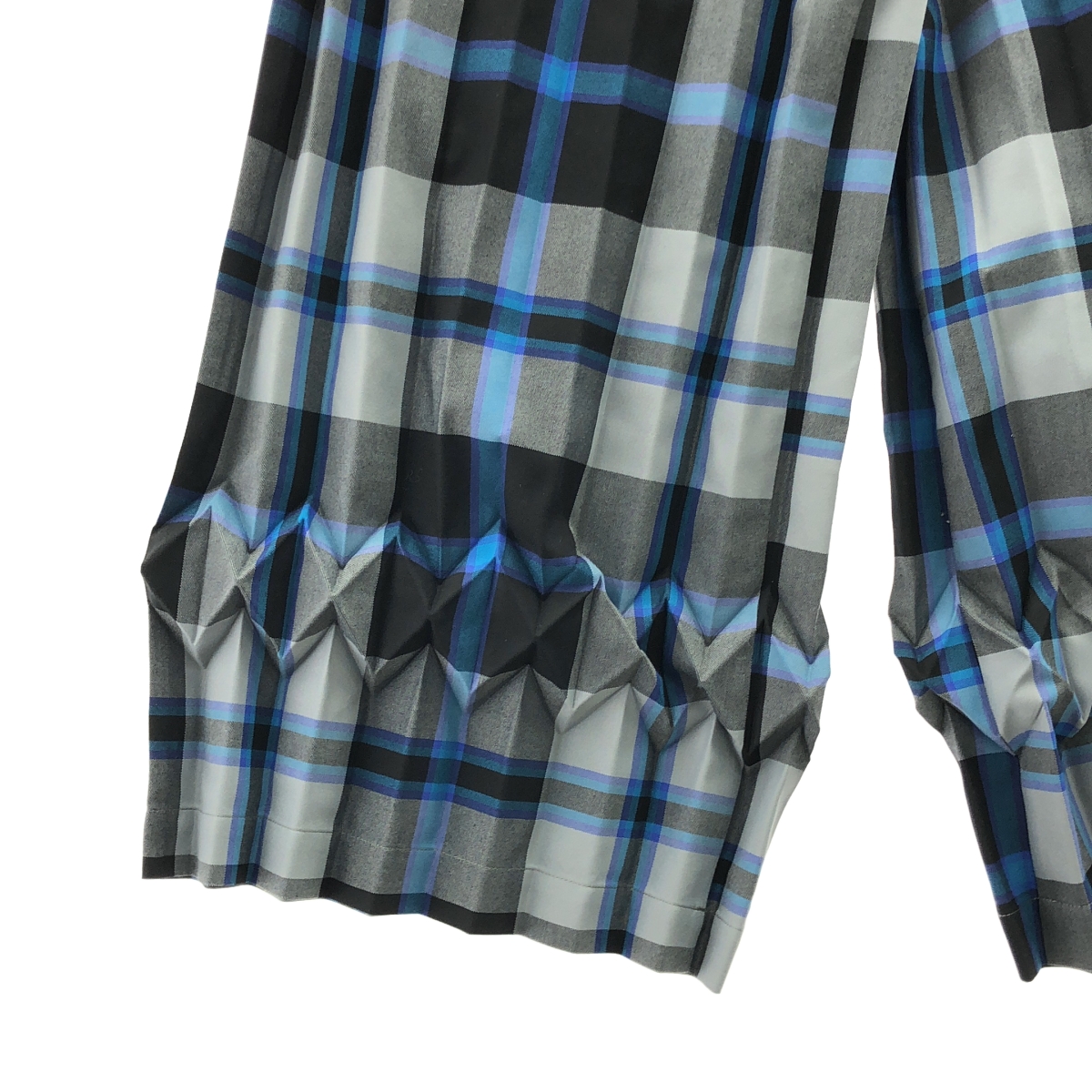 me ISSEY MIYAKE / ミーイッセイミヤケ チェック アジャスター プリーツ ワイドパンツ