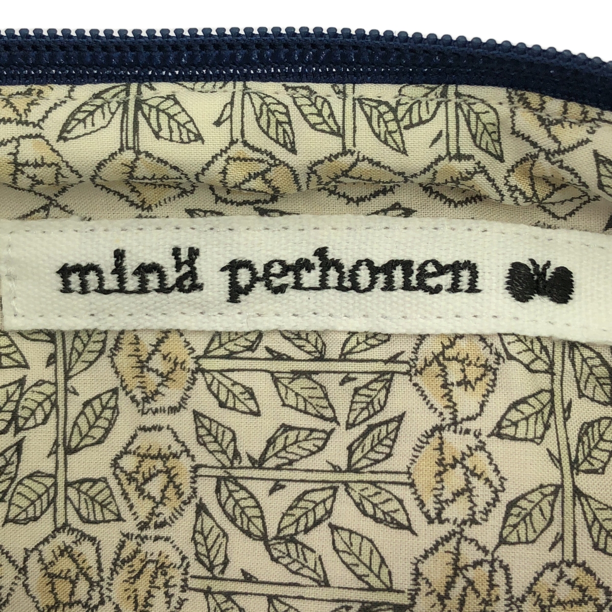 mina perhonen / ミナペルホネン choucho / ちょうちょ エンブロイダリー 立体 ポーチ