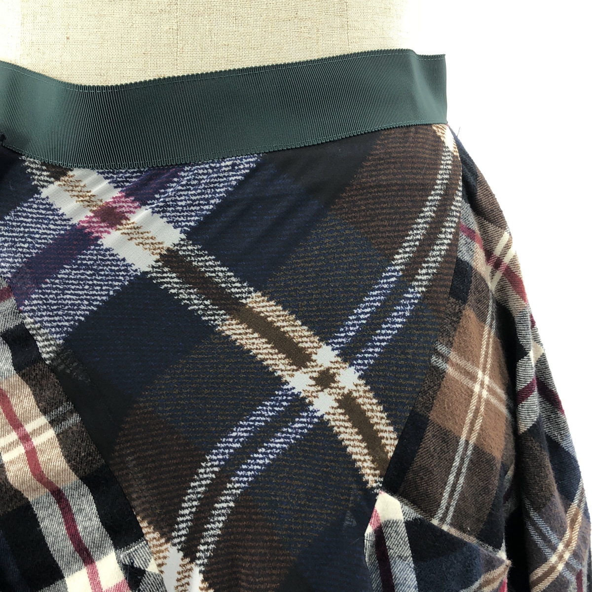 sacai / サカイ 異素材 切替 アシンメトリー ドッキング スカート / 裏地付き