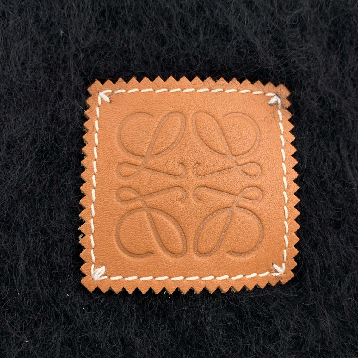 LOEWE / ロエベ ウール モヘヤ アナグラム ロゴレザーパッチ フリンジ ストール マフラー