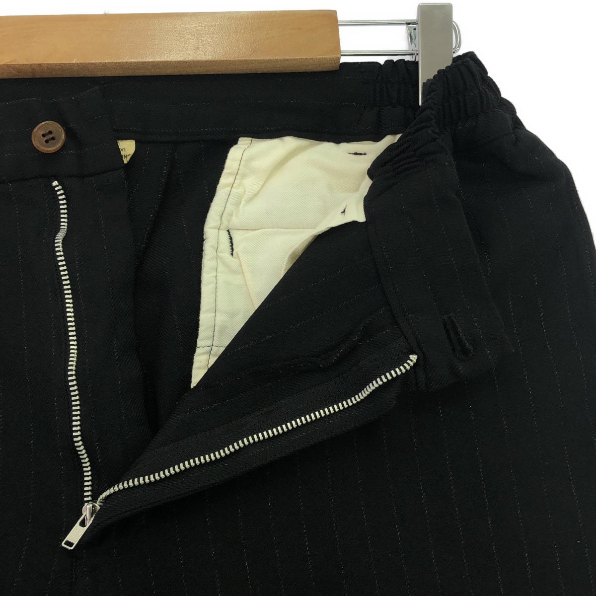 COMME des GARCONS COMME des GARCONS / コムコム ラメストライプ テーパードパンツ