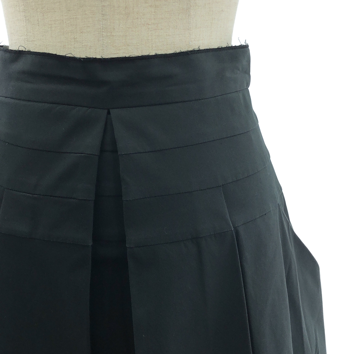 PRADA / プラダ タック ウエストライン ロングスカート
