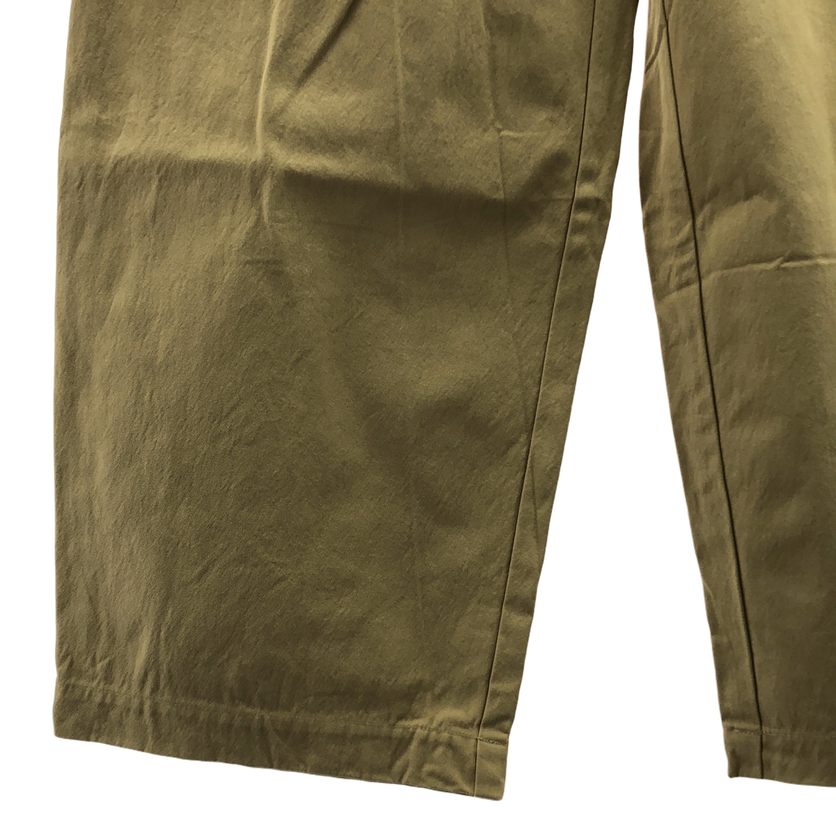 その他 コットン タック チノ ワイドパンツ